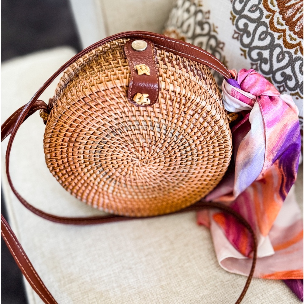 Handwoven Round Rattan Bag - Picture 2 of 10